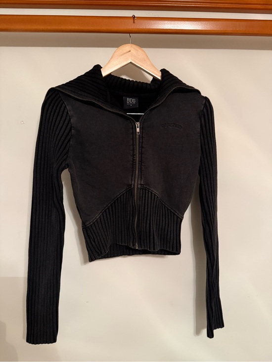 BDG Sweaters - BDG - Thea Ribbed Funnel Neck Track Top 👯♀️
